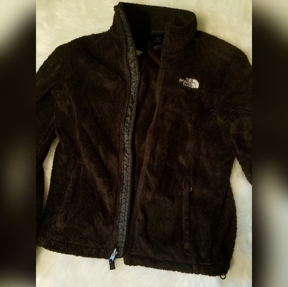 The North Face Jackets & Blazers - {North Face} Black Fleece Jacket